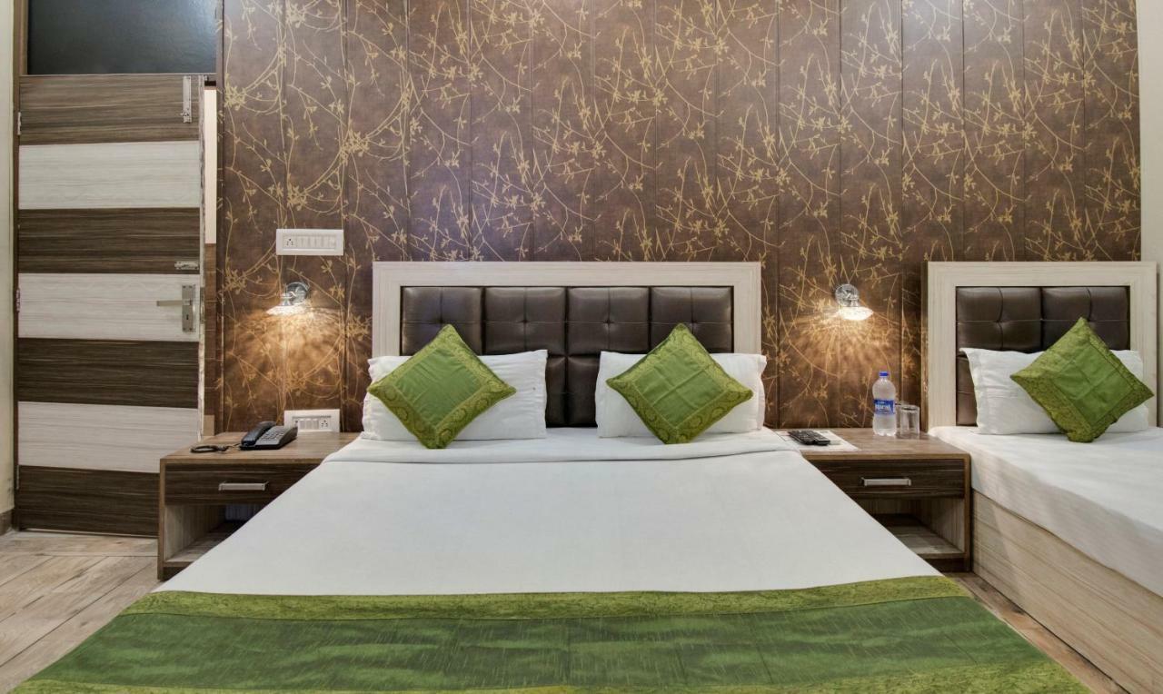 Itsy By Treebo - Royale Inn ميروت المظهر الخارجي الصورة
